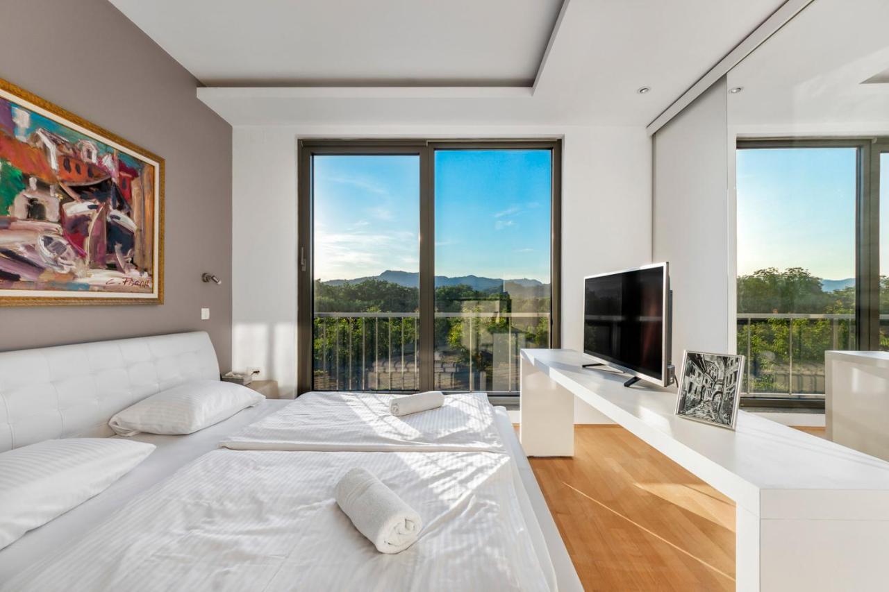 Contemporary Apartment With Rooftop Terrace In Maribor Zewnętrze zdjęcie
